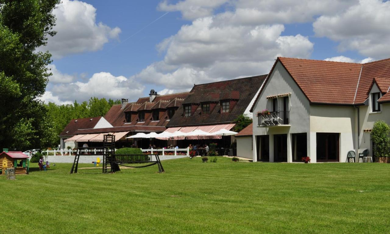 Hotel Restaurant Le Relais De Pouilly エクステリア 写真