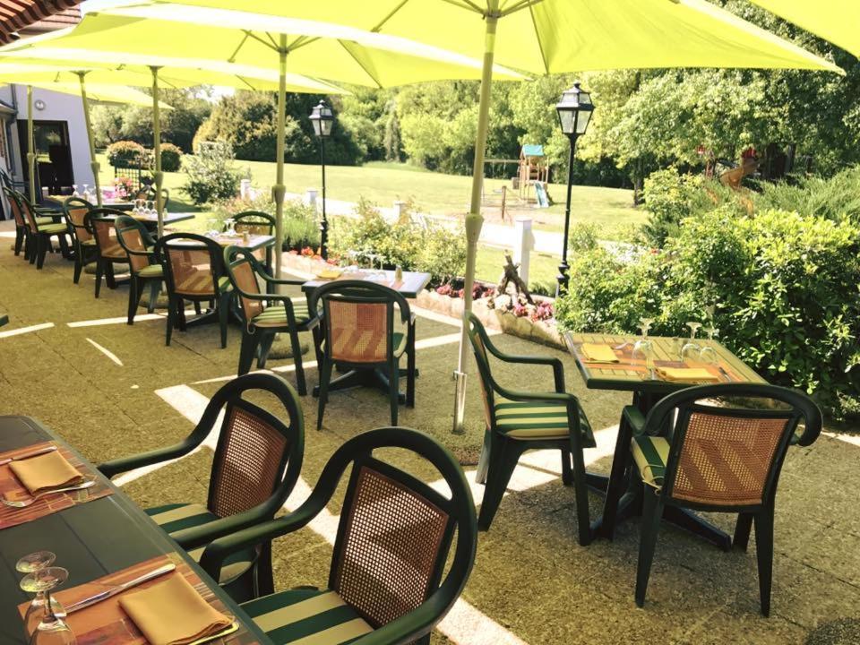 Hotel Restaurant Le Relais De Pouilly エクステリア 写真